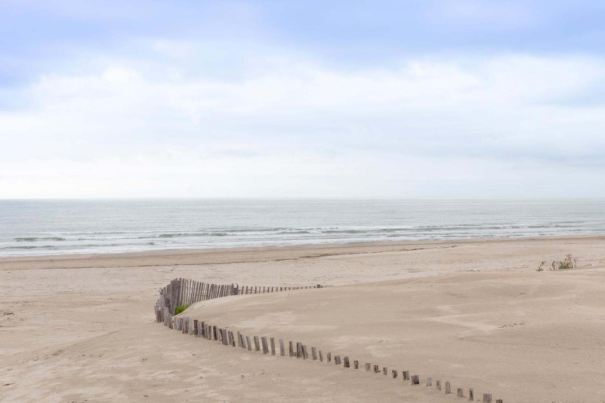 Chez Edouard 257 - Superbe Logement En Bord De Mer Avec Parking La Grande Motte Luaran gambar